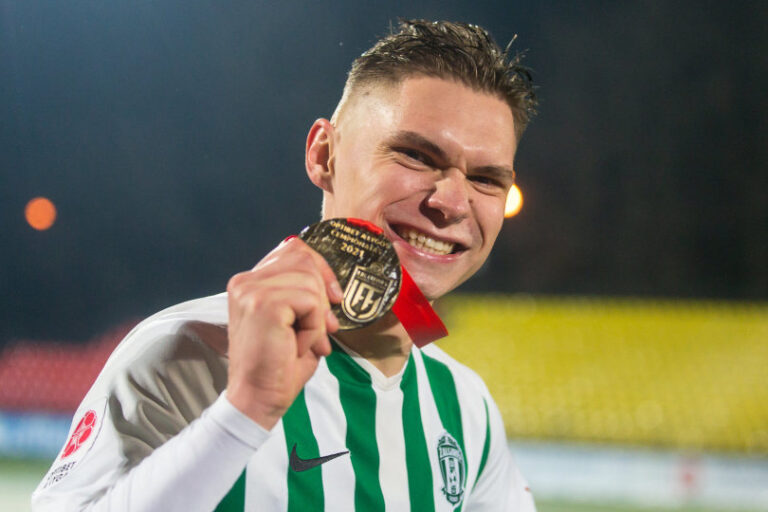 Karolis Uzėla retires and begins coaching career at Vilnius Football Academy
